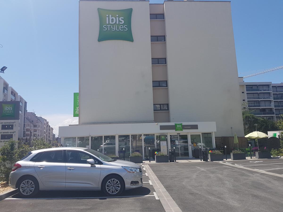 Hotel Ibis Styles Annemasse Geneve Ambilly Exterior foto