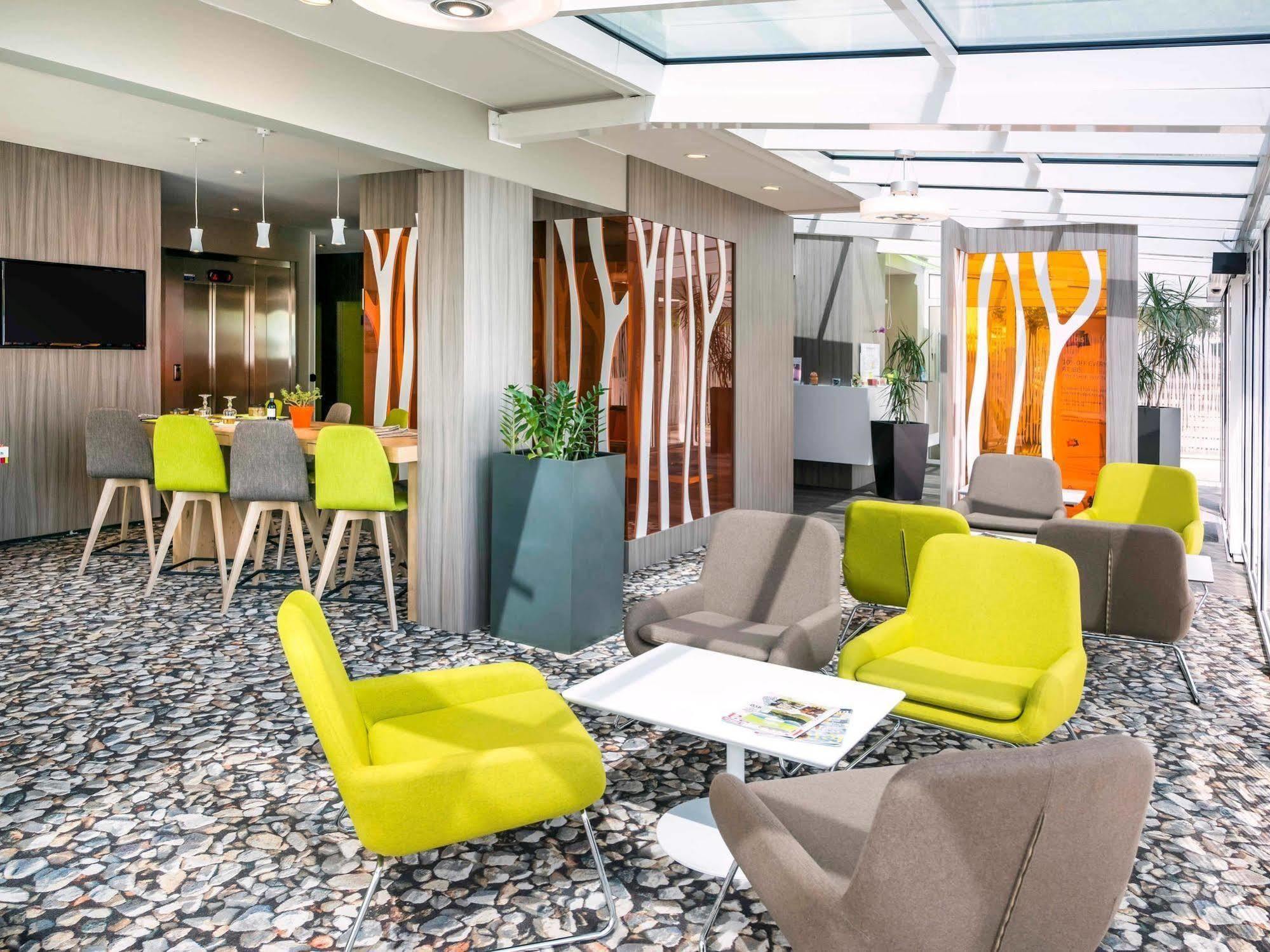 Hotel Ibis Styles Annemasse Geneve Ambilly Exterior foto